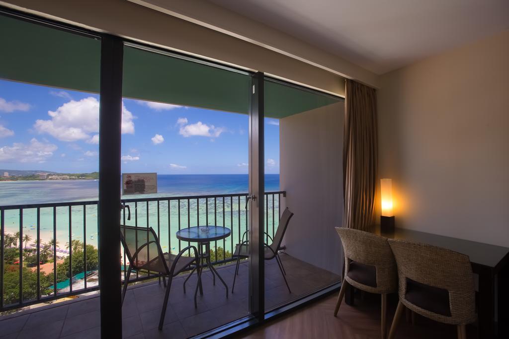 Guam Reef Hotel Tumon Ngoại thất bức ảnh