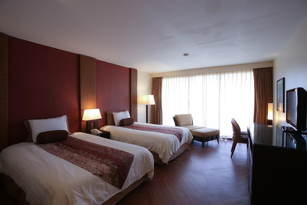 Guam Reef Hotel Tumon Ngoại thất bức ảnh